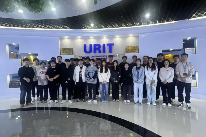 7D4B9